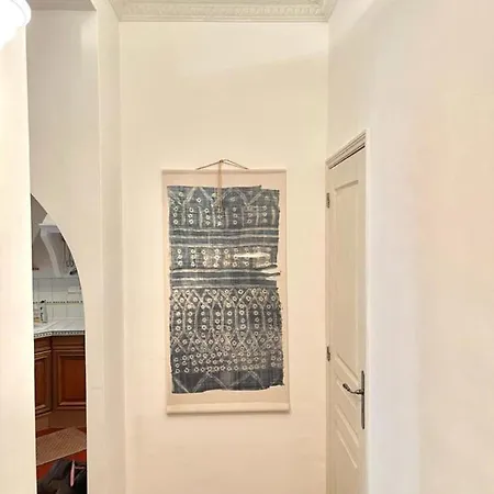 Great In The Heart Of Meynadier Old Neighbourhood ! * Cannes